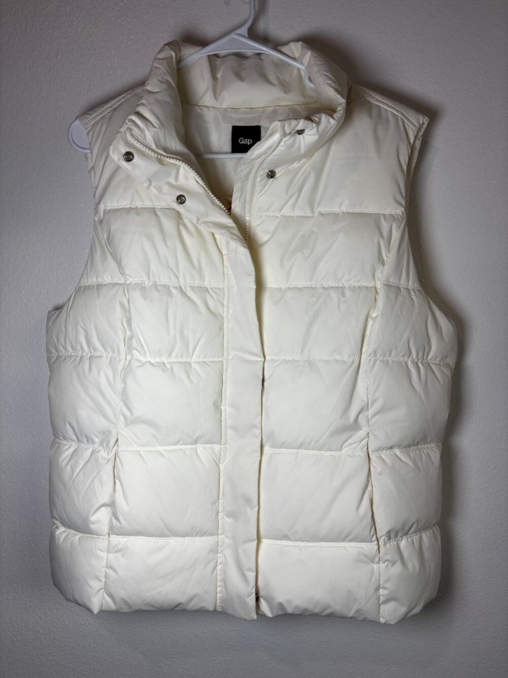 GAP White Puffer Vest Jacket - Size XL - Picture 3 of 3